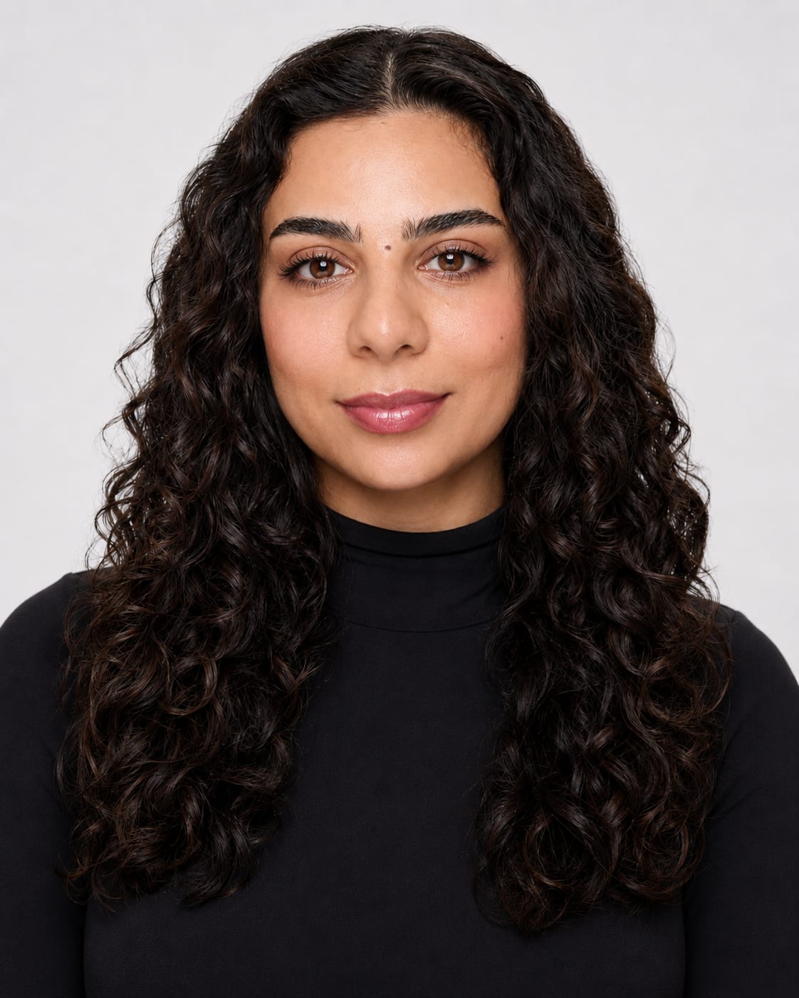 Professional portrait of Donna-Maria Abou Khalifé